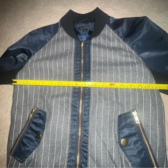 J Crew Pinstripe Bomber Jacket - Sz XS - Picture 12 of 15